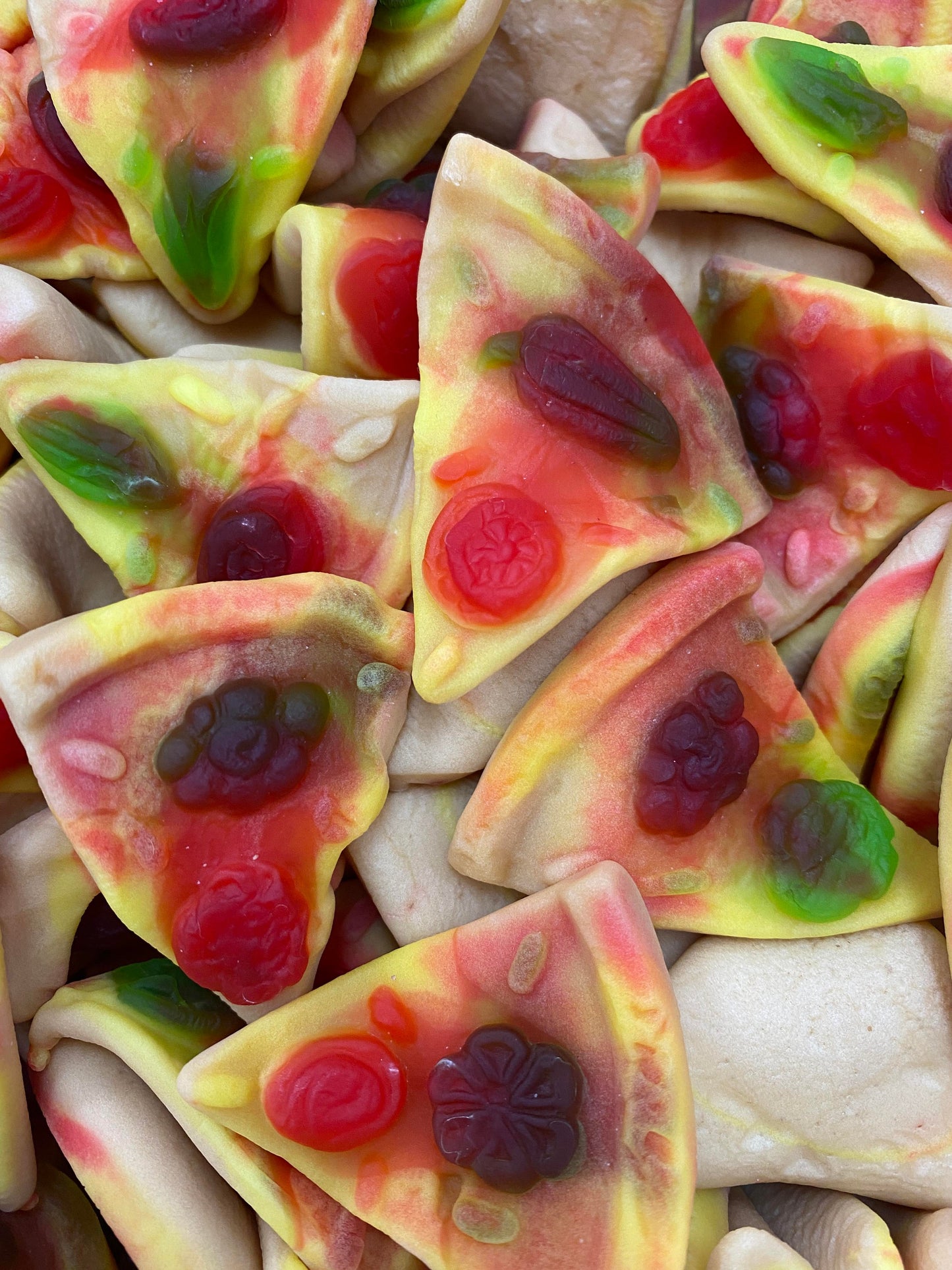 Gummi Pizza Slices
