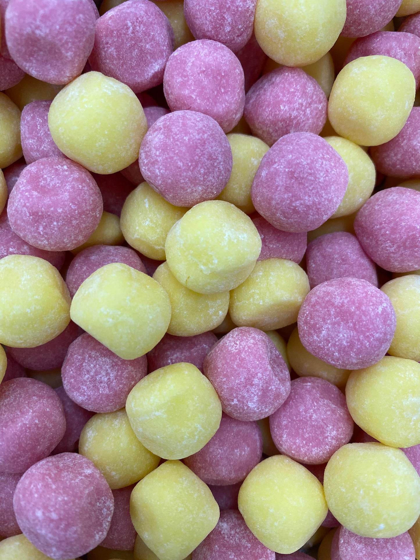 Rhubarb & Custard Bon Bons