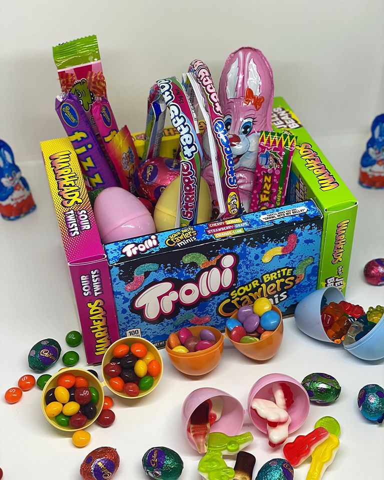 EASTER THEATRE BASKET